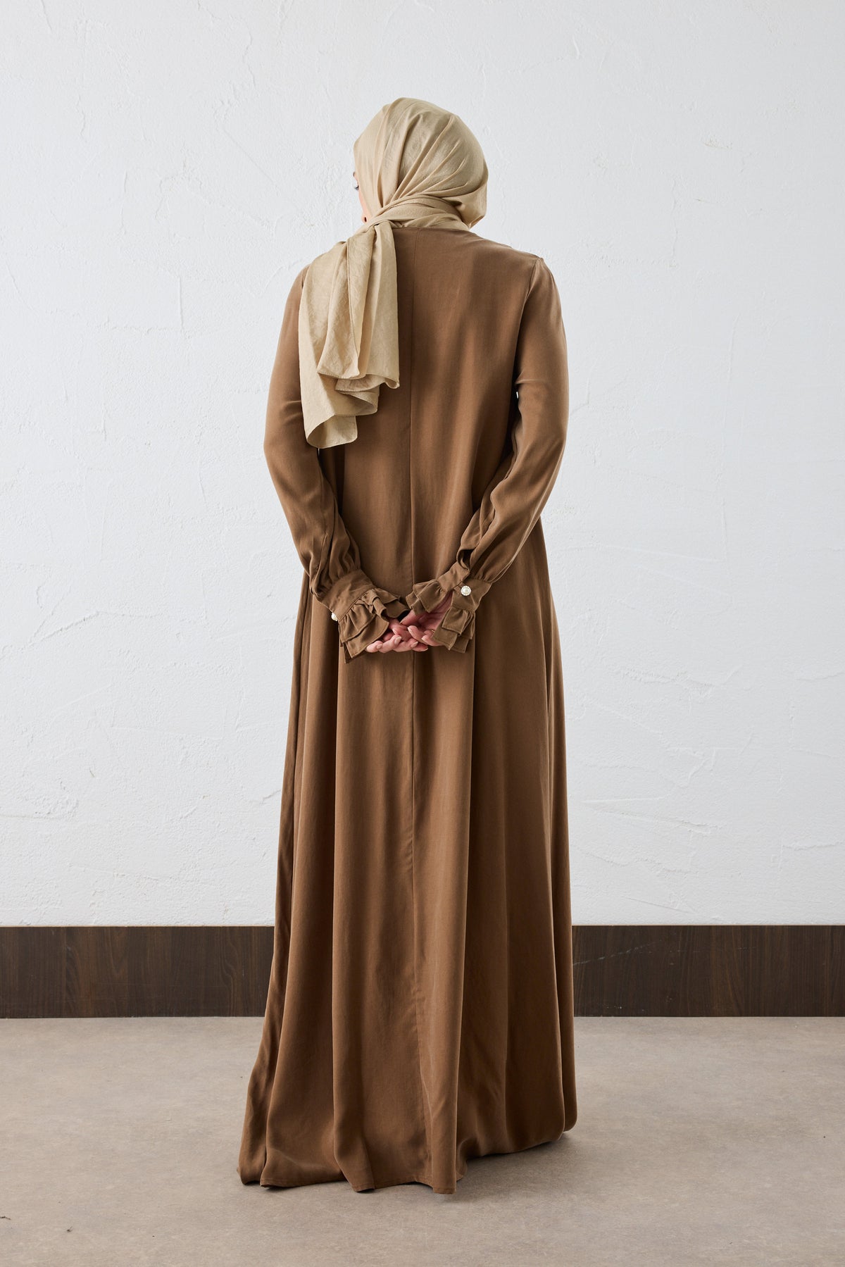 ELARA Silk Cupro Maxi Kleid