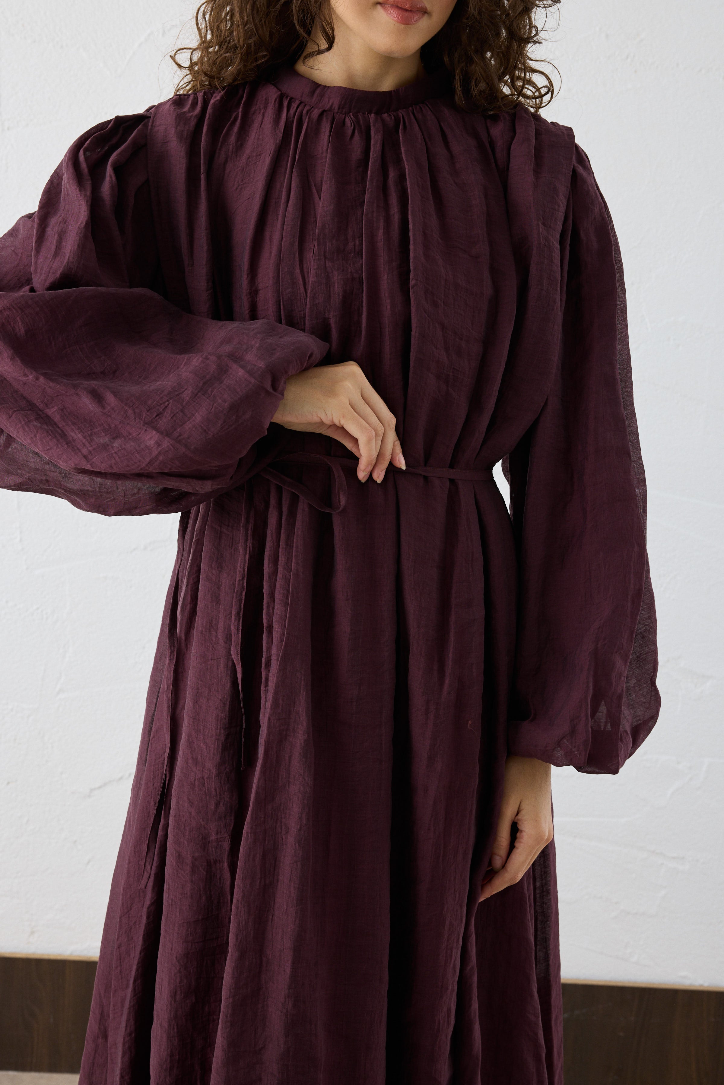 VELORA Crinkle Maxi KLeid