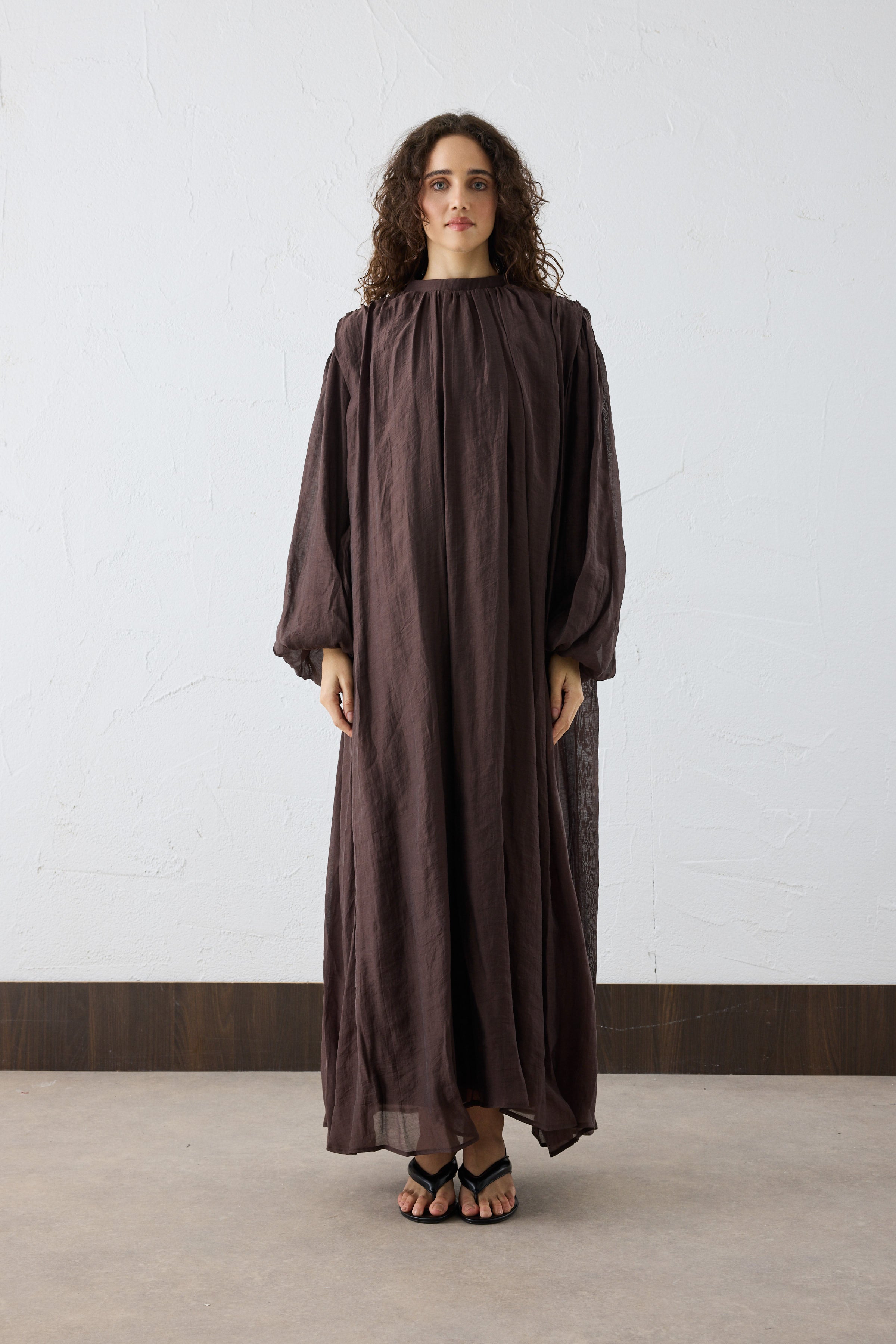 VELORA Crinkle Maxi KLeid