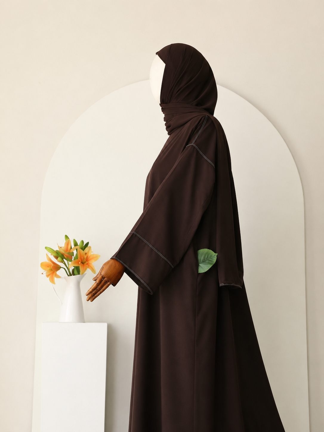 Sena Abaya mit Schal
