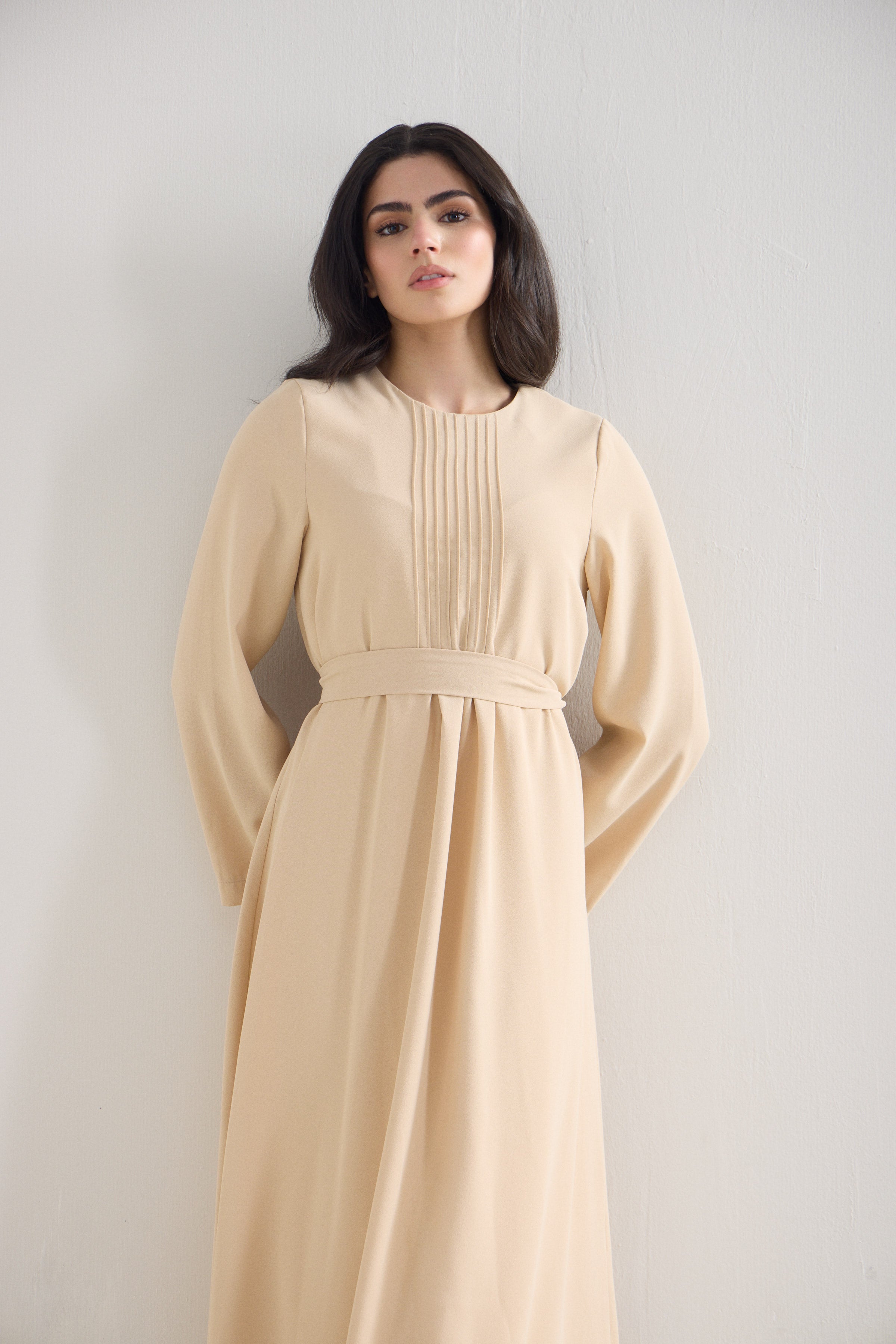 Serene Krep Maxikleid