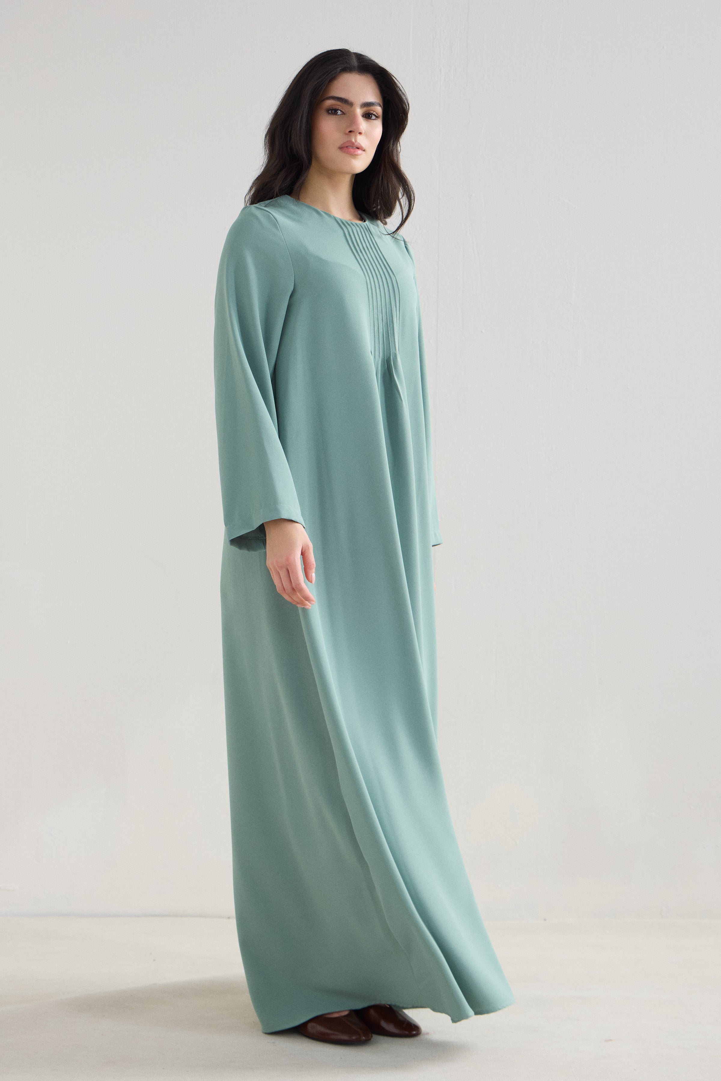 Serene Krep Maxikleid