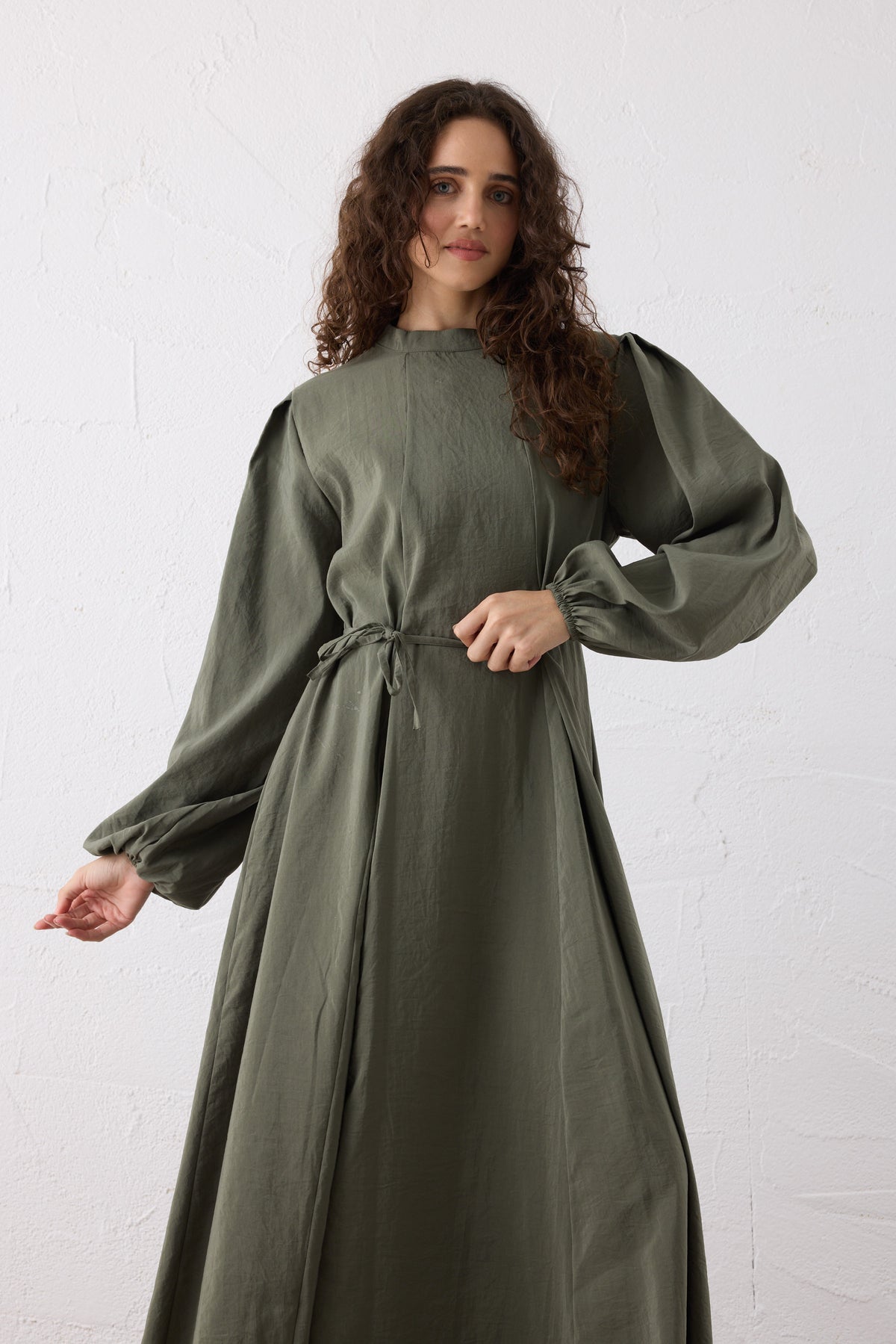 Noura Crinkle Maxi Kleid