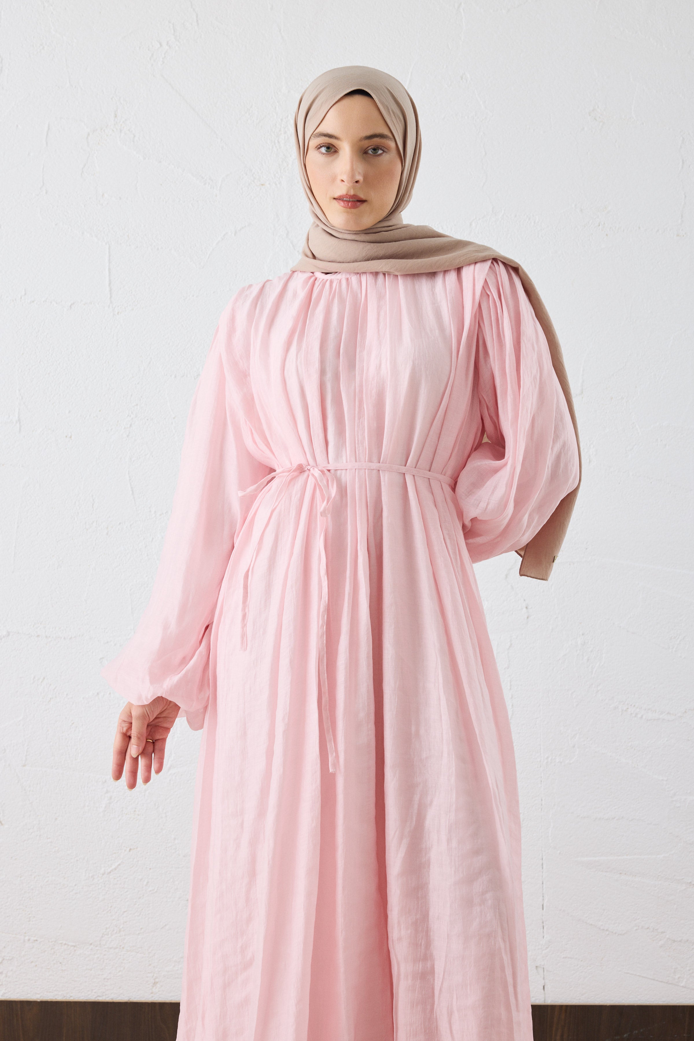VELORA Crinkle Maxi KLeid