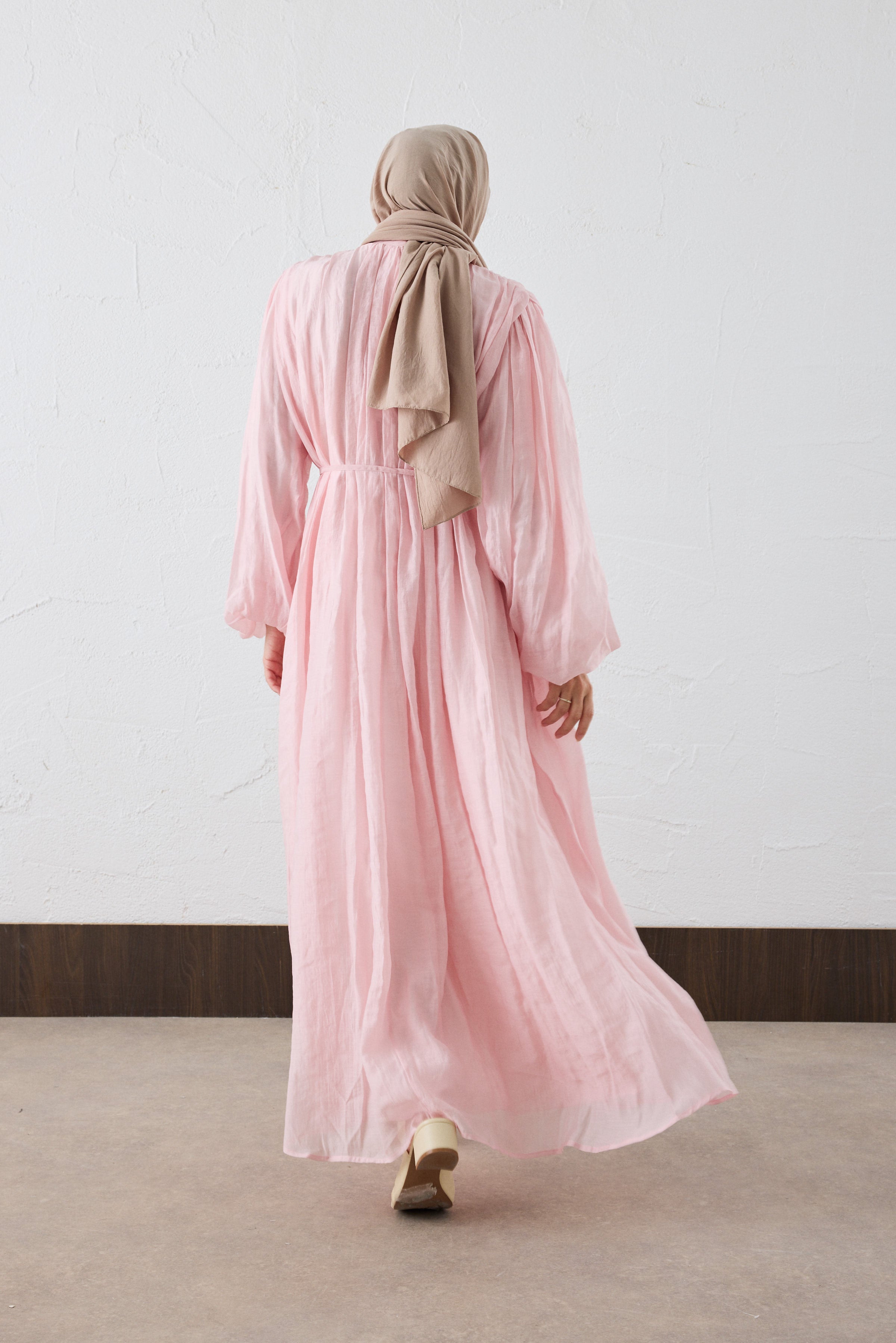 VELORA Crinkle Maxi KLeid