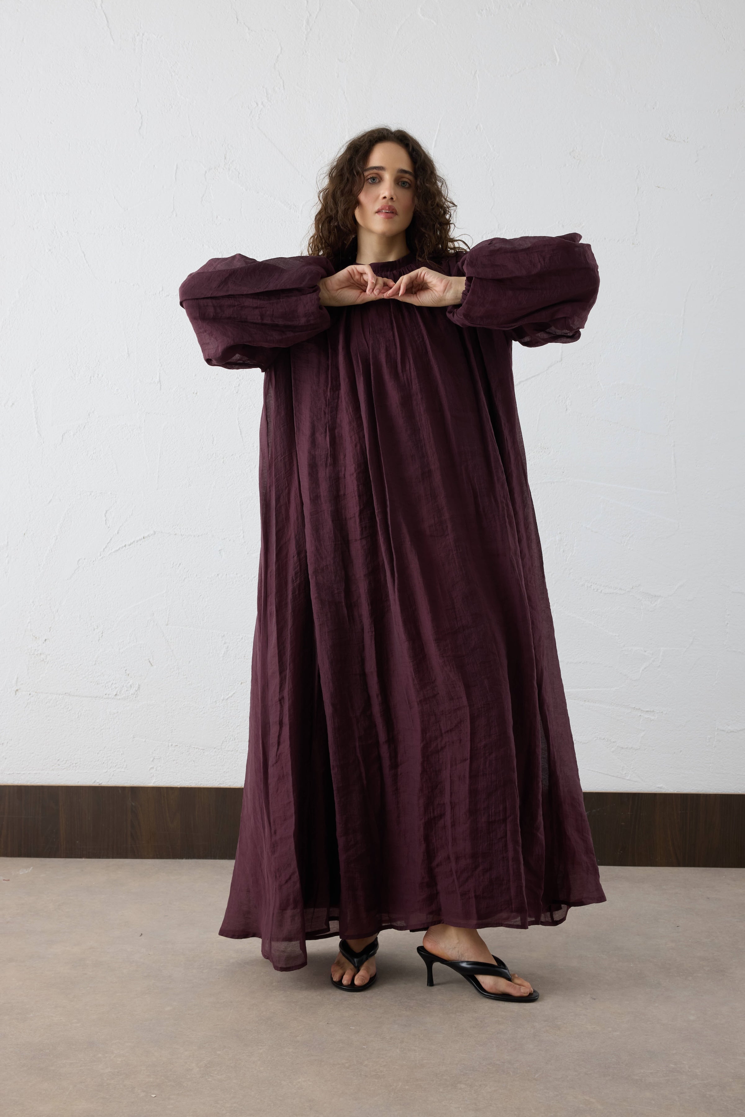VELORA Crinkle Maxi KLeid