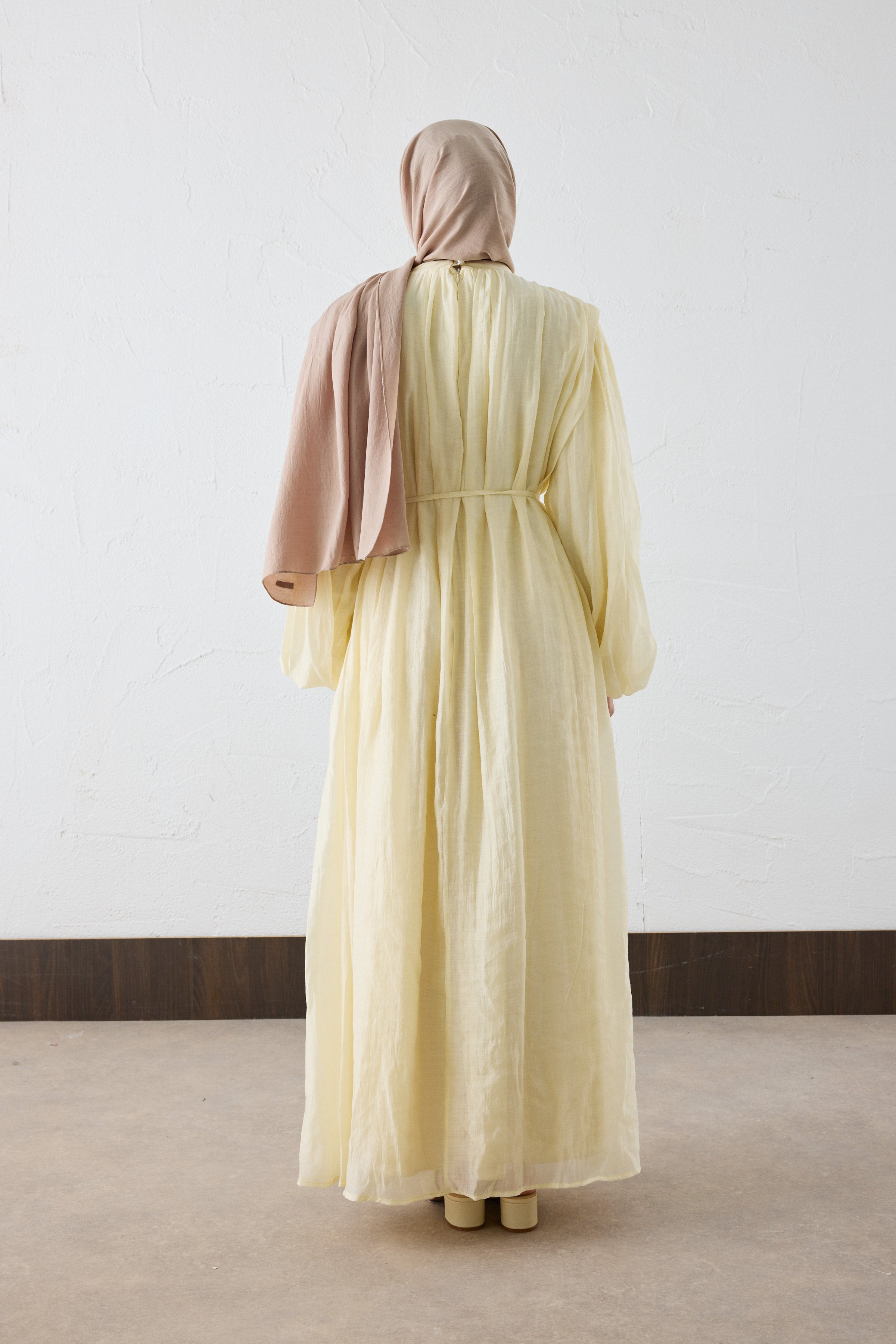 VELORA Crinkle Maxi KLeid
