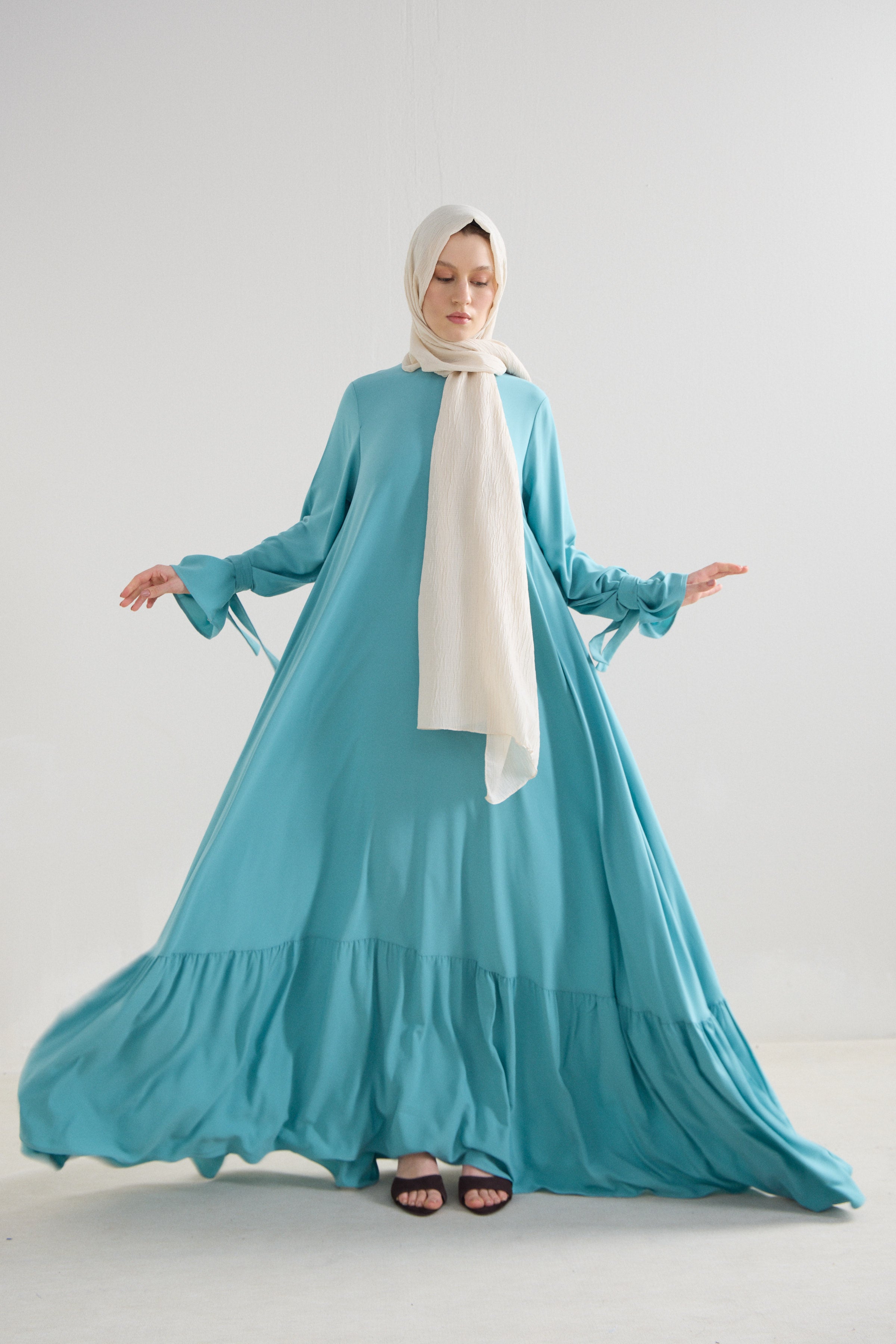 Grand Medina Silk Abaya