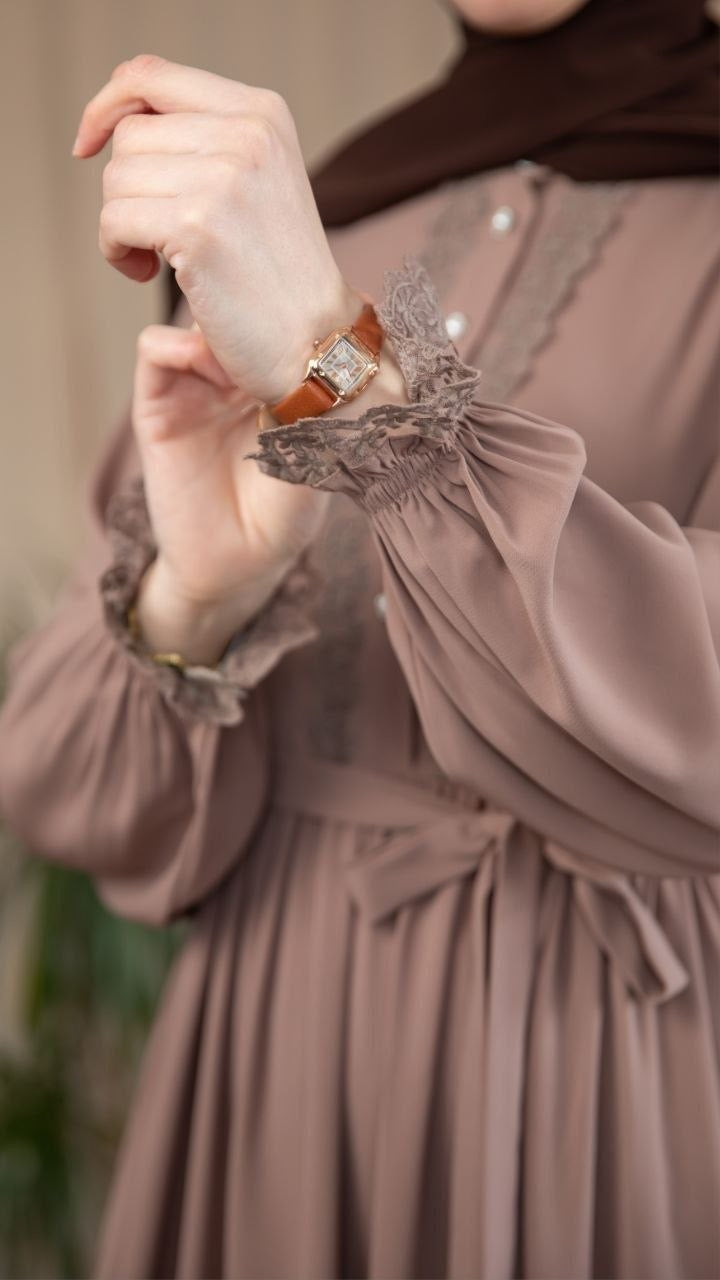 Lace Grace Maxi Kleid