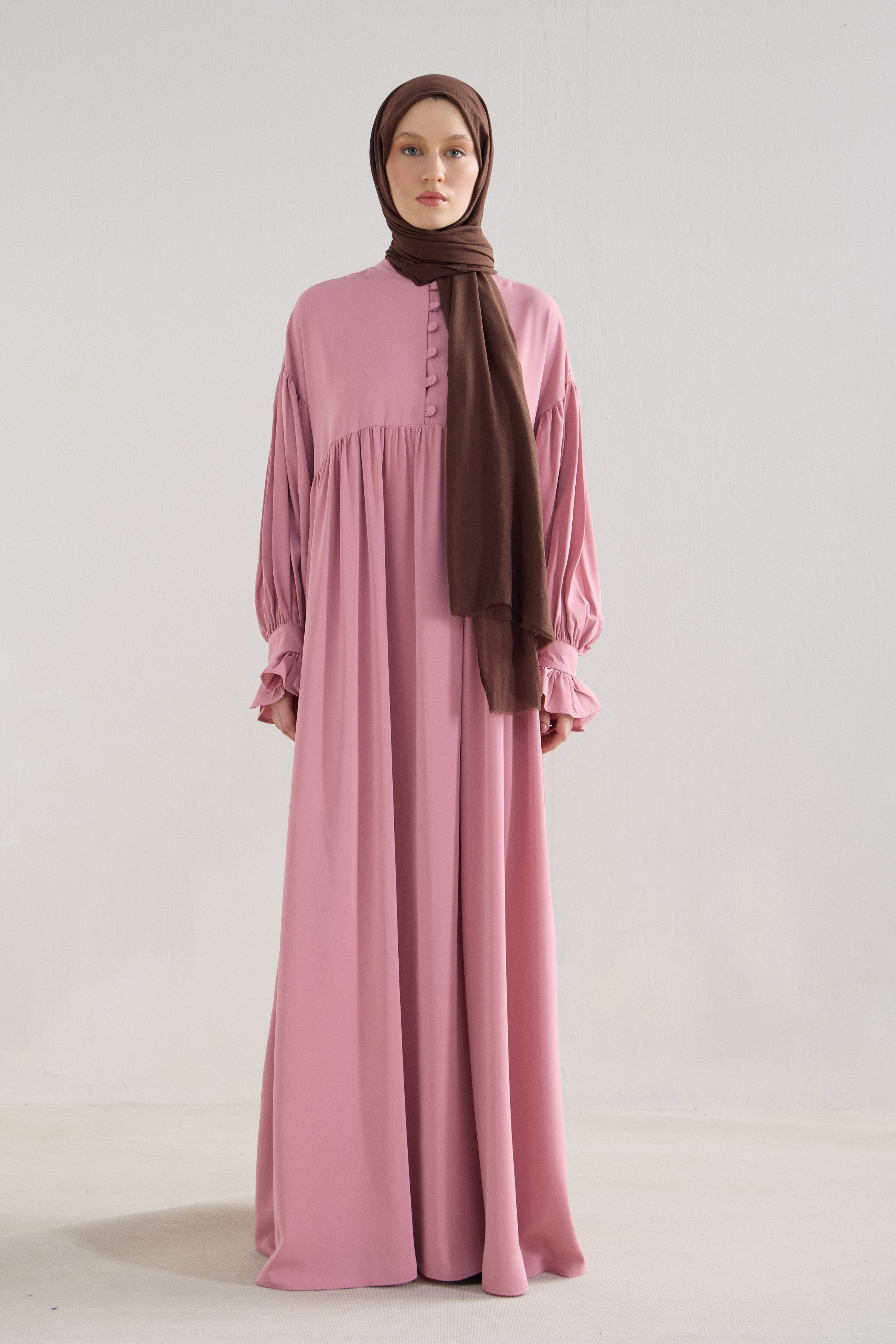 Luna Dubai Silk Abaya