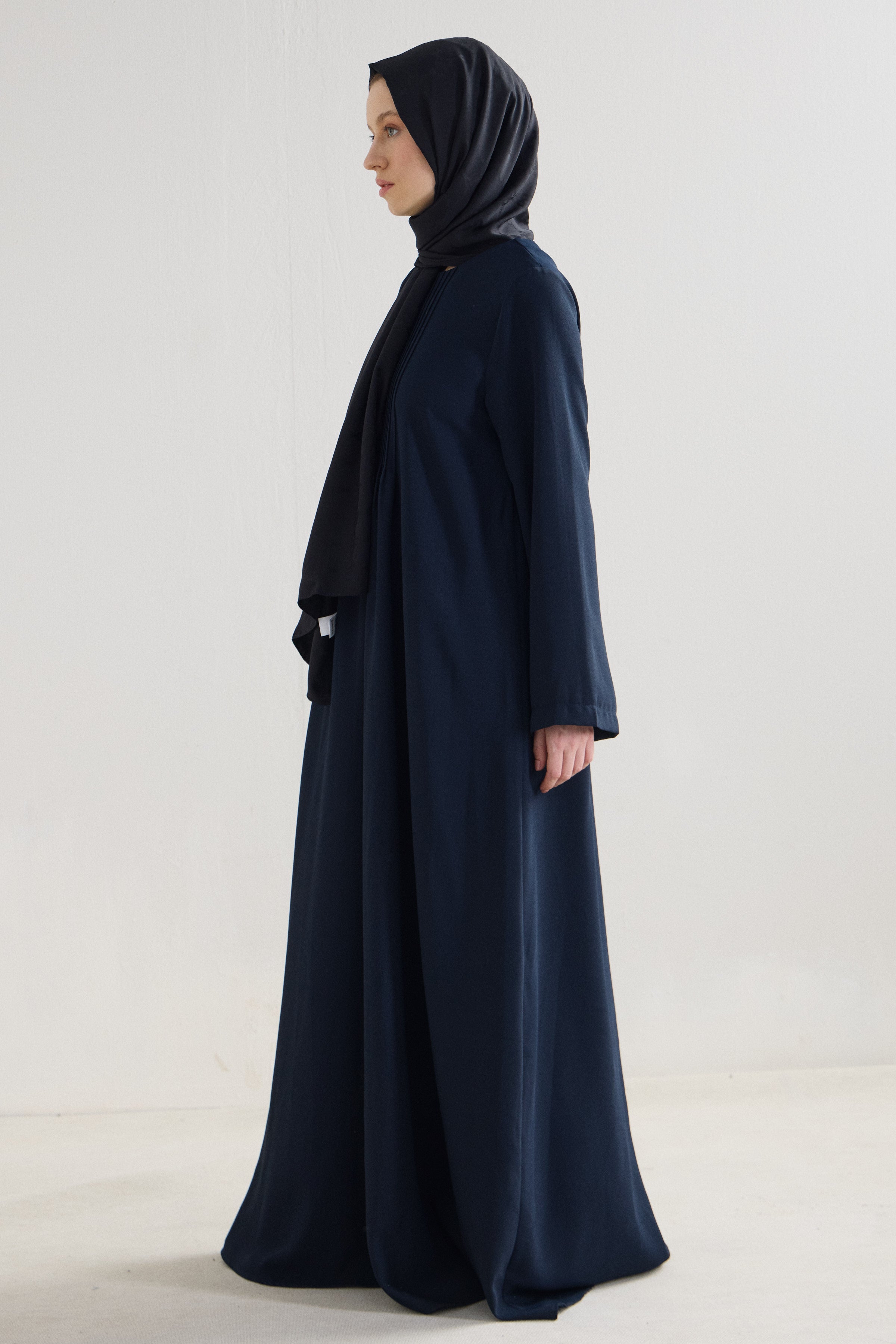 Serene Krep Maxikleid